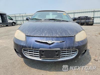 Piąte zdjęcie samochodu w środku: 2002 CHRYSLER SEBRING LXI VIN:1C3EL55R42N168400 - miniatura
