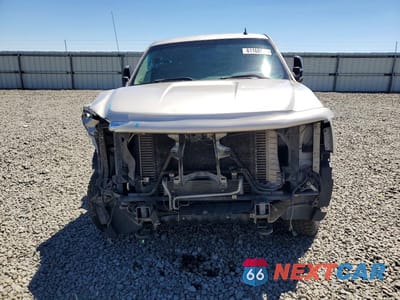 Piąte zdjęcie samochodu w środku: 2007 GMC SIERRA K2500 HEAVY DUTY VIN:1GTHK29637E591471 - miniatura