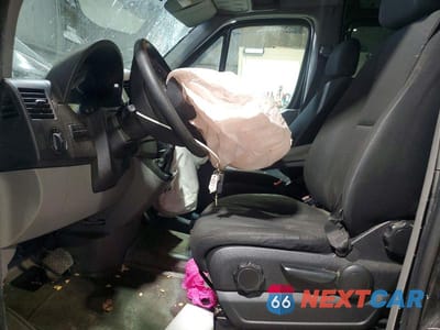 Zdjęcie 7 z 13 samochodu: 2018 MERCEDES-BENZ SPRINTER 2500 VIN:WD4PE8CD9JP626660 - miniatura