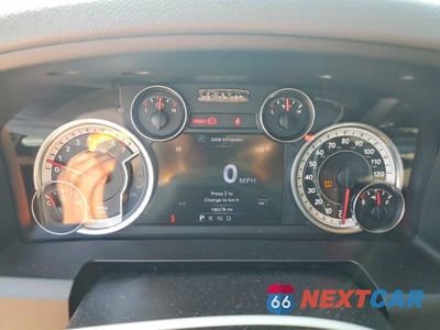 Zdjęcie 9 z 12 samochodu: 2013 RAM 1500 SLT VIN:1C6RR7LT5DS558973 - miniatura