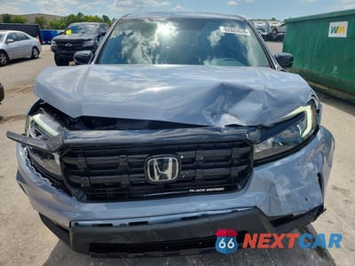 Piąte zdjęcie samochodu w środku: 2026 HONDA RIDGELINE BLACK EDITION VIN:5FPYK3F81TB027278 - miniatura