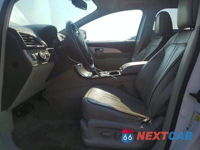 Zdjęcie 7 z 14 samochodu: 2011 LINCOLN MKX VIN:2LMDJ8JK7BBJ07139 - miniatura