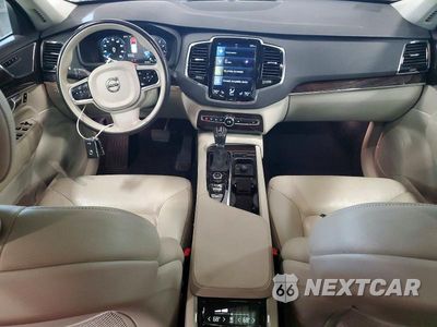 Zdjęcie 8 z 13 samochodu: 2016 VOLVO XC90 T6 VIN:YV4A22PK6G1081279 - miniatura