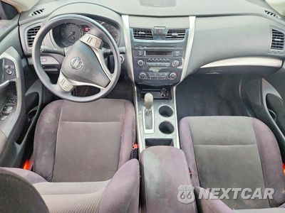 Zdjęcie 8 z 12 samochodu: 2013 NISSAN ALTIMA 2.5 VIN:1N4AL3AP4DC285210 - miniatura