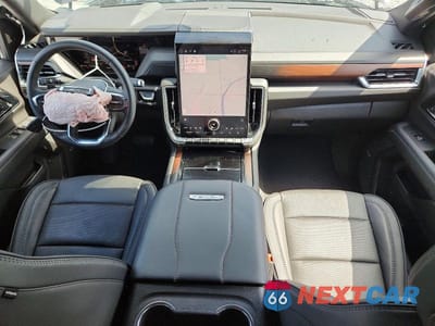 Zdjęcie 8 z 13 samochodu: 2026 GMC YUKON DENALI VIN:1GKS2DKL7TR302942 - miniatura