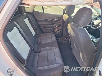 Zdjęcie 10 z 12 samochodu: 2026 CHEVROLET TRAX LS VIN:KL77LFEP7TC092237 - miniatura