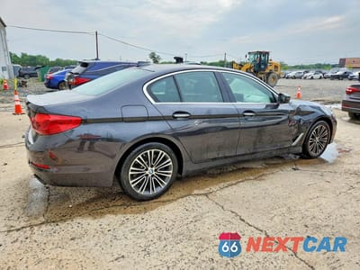 Trzecie zdjęcie samochodu z tyłu: 2017 BMW 540 I VIN:WBAJE5C34HWA92215 - miniatura