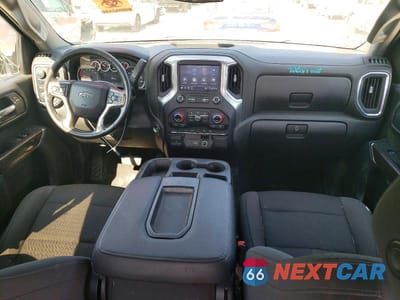 Zdjęcie 8 z 12 samochodu: 2021 CHEVROLET SILVERADO K1500 RST VIN:3GCUYEED2MG464329 - miniatura