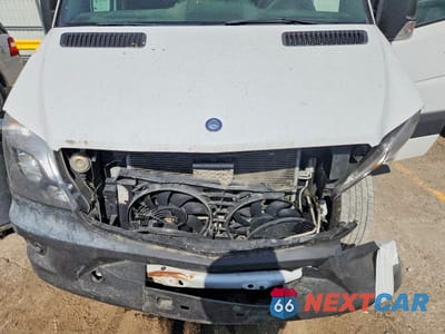 Zdjęcie 11 z 12 samochodu: 2014 MERCEDES-BENZ SPRINTER 2500 VIN:WD3PE7DC3E5834099 - miniatura