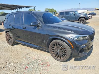 Czwarte zdjęcie samochodu z boku: 2021 BMW X5 SDRIVE 40I VIN:5UXCR4C06M9G90488 - miniatura