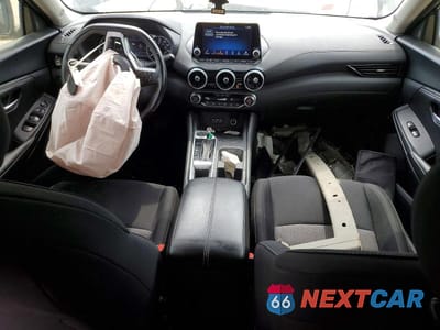 Zdjęcie 8 z 12 samochodu: 2023 NISSAN SENTRA SV VIN:3N1AB8CV2PY266935 - miniatura