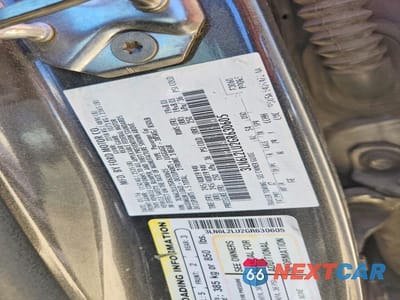 Zdjęcie 12 z 12 samochodu: 2016 LINCOLN MKZ HYBRID VIN:3LN6L2LU2GR630605 - miniatura