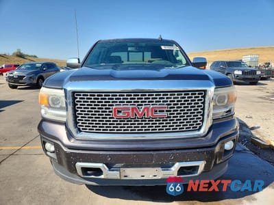 Piąte zdjęcie samochodu w środku: 2015 GMC SIERRA K1500 DENALI VIN:3GTU2WEC2FG490107 - miniatura