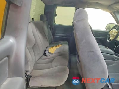 Zdjęcie 10 z 12 samochodu: 2004 GMC NEW SIERRA C1500 VIN:1GTEC19T34Z269336 - miniatura