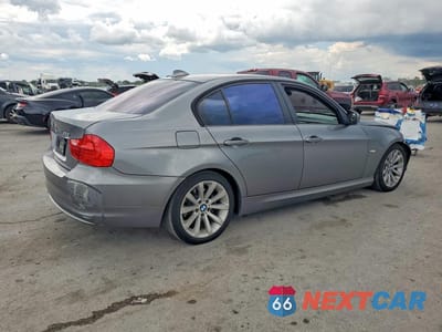 Trzecie zdjęcie samochodu z tyłu: 2011 BMW 328 I VIN:WBAPH7C56BE461469 - miniatura