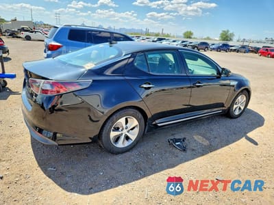 Trzecie zdjęcie samochodu z tyłu: 2015 KIA OPTIMA HYBRID VIN:KNAGM4ADXF5083859 - miniatura