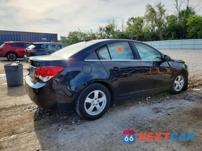 Trzecie zdjęcie samochodu z tyłu: 2016 CHEVROLET CRUZE LIMITED LT VIN:1G1PE5SB7G7227482 - miniatura