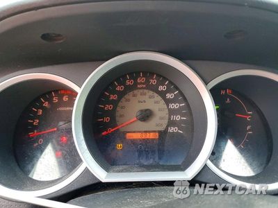 Zdjęcie 9 z 12 samochodu: 2011 TOYOTA TACOMA ACCESS CAB VIN:5TFUX4EN9BX004731 - miniatura