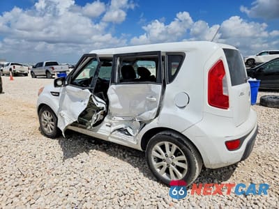 Drugie zdjęcie samochodu z przodu: 2012 KIA SOUL BASE VIN:KNDJT2A53C7358237 - miniatura