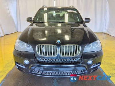 Piąte zdjęcie samochodu w środku: 2012 BMW X5 XDRIVE50I VIN:5UXZV8C59CL425037 - miniatura