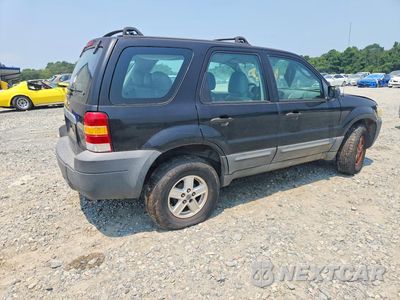 Trzecie zdjęcie samochodu z tyłu: 2005 FORD ESCAPE XLS VIN:1FMYU02Z35KD75729 - miniatura