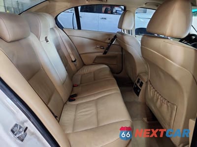 Zdjęcie 10 z 12 samochodu: 2006 BMW 530 XI VIN:WBANF73576CG67529 - miniatura