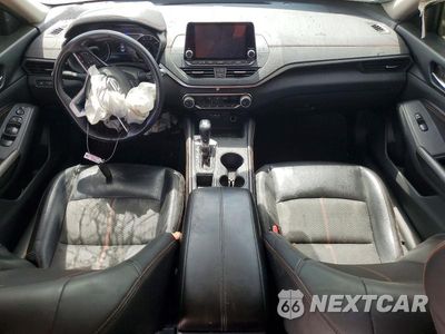 Zdjęcie 8 z 13 samochodu: 2020 NISSAN ALTIMA SR VIN:1N4BL4CV6LC140206 - miniatura