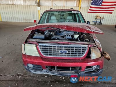 Piąte zdjęcie samochodu w środku: 2004 FORD EXPLORER XLT VIN:1FMZU63E14ZB38942 - miniatura