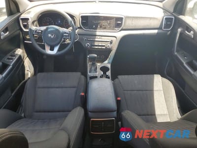 Zdjęcie 8 z 12 samochodu: 2022 KIA SPORTAGE LX VIN:KNDPM3AC4N7000594 - miniatura