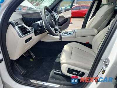 Zdjęcie 7 z 13 samochodu: 2026 BMW X5 XDRIVE40I VIN:5UX23EU01T9090393 - miniatura