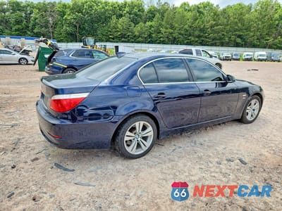 Trzecie zdjęcie samochodu z tyłu: 2010 BMW 528 XI VIN:WBANV1C50AC445470 - miniatura