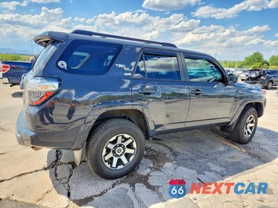 Trzecie zdjęcie samochodu z tyłu: 2024 TOYOTA 4RUNNER TRD OFF-ROAD VIN:JTEPU5JR0R6244654 - miniatura