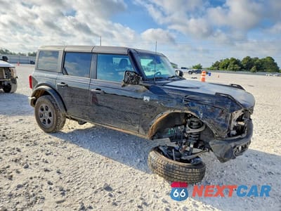 Czwarte zdjęcie samochodu z boku: 2024 FORD BRONCO BIG BEND VIN:1FMDE7BH3RLB36824 - miniatura