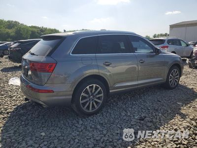 Trzecie zdjęcie samochodu z tyłu: 2017 AUDI Q7 PREMIUM PLUS VIN:WA1LAAF78HD036974 - miniatura
