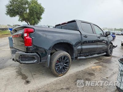 Trzecie zdjęcie samochodu z tyłu: 2022 CHEVROLET SILVERADO LTD C1500 RST VIN:1GCPWDED5NZ106365 - miniatura