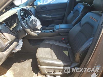 Zdjęcie 7 z 14 samochodu: 2023 NISSAN PATHFINDER SV VIN:5N1DR3BD6PC237525 - miniatura