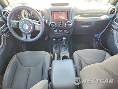 Zdjęcie 8 z 13 samochodu: 2015 JEEP WRANGLER UNLIMITED SPORT VIN:1C4BJWDG7FL773524 - miniatura