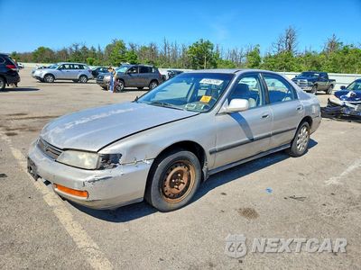 1996 HONDA ACCORD LX 1HGCE6643TA016172 - główne zdjęcie licytacji z USA - miniatura