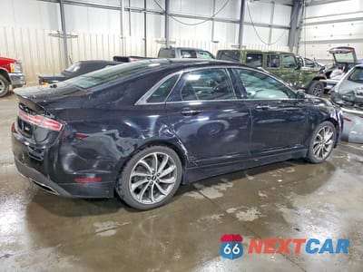 Trzecie zdjęcie samochodu z tyłu: 2018 LINCOLN MKZ SELECT VIN:3LN6L5C93JR627071 - miniatura