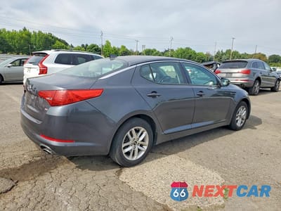 Trzecie zdjęcie samochodu z tyłu: 2011 KIA OPTIMA LX VIN:KNAGM4A77B5147571 - miniatura