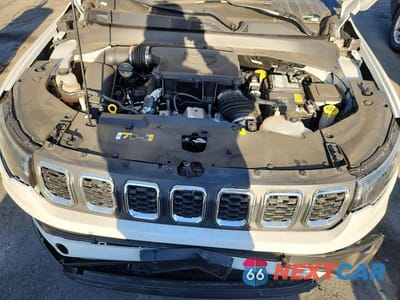 Zdjęcie 12 z 13 samochodu: 2025 JEEP COMPASS LATITUDE VIN:3C4NJDBN2ST619305 - miniatura