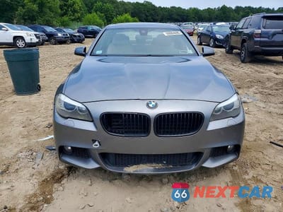 Piąte zdjęcie samochodu w środku: 2013 BMW 550 I VIN:WBAFR9C59DDX80569 - miniatura