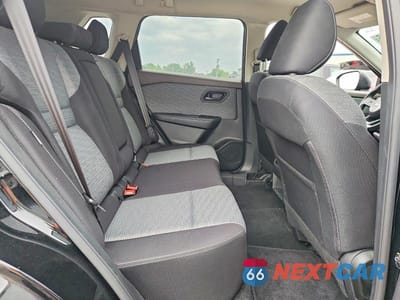 Zdjęcie 11 z 14 samochodu: 2021 NISSAN ROGUE S VIN:JN8AT3AB4MW223775 - miniatura