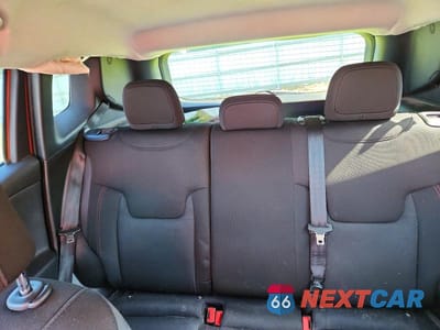 Zdjęcie 10 z 14 samochodu: 2016 JEEP RENEGADE TRAILHAWK VIN:ZACCJBCT3GPD55311 - miniatura