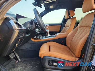 Zdjęcie 7 z 14 samochodu: 2026 BMW X7 XDRIVE40I VIN:5UX23EM02T9309054 - miniatura