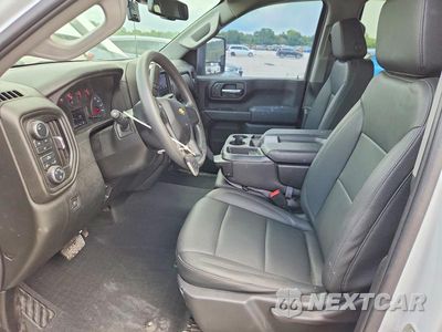 Zdjęcie 7 z 12 samochodu: 2024 CHEVROLET SILVERADO K2500 HEAVY DUTY VIN:1GC4YLE70RF112843 - miniatura