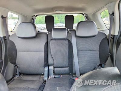 Zdjęcie 10 z 13 samochodu: 2010 MITSUBISHI OUTLANDER GT VIN:JA4JT5AXXAZ007145 - miniatura