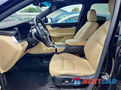 Zdjęcie 7 z 12 samochodu: 2019 CADILLAC XT5 VIN:1GYKNBRS0KZ124093 - miniatura