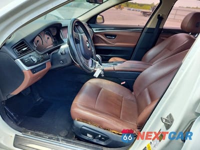 Zdjęcie 7 z 12 samochodu: 2016 BMW 528 I VIN:WBA5A5C57GD525791 - miniatura
