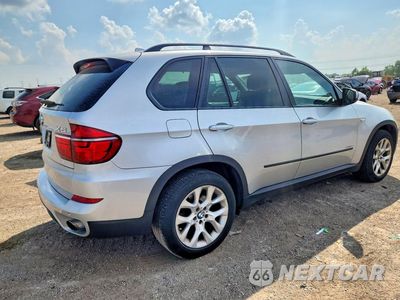 Trzecie zdjęcie samochodu z tyłu: 2011 BMW X5 XDRIVE35I VIN:5UXZV4C58BL739494 - miniatura